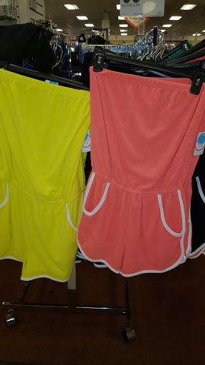 Department Store «JCPenney», reviews and photos, 951 W Pacheco Blvd, Los Banos, CA 93635, USA