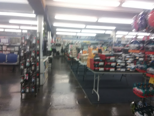 Sporting Goods Store «Big 5 Sporting Goods», reviews and photos, 1430 S Colorado Blvd, Denver, CO 80222, USA