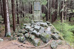 Melzerův monument image