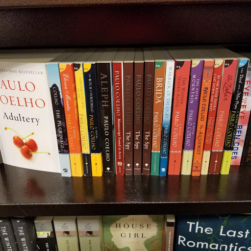 Book Store «Barnes & Noble», reviews and photos, 3561 N Freeway Blvd, Sacramento, CA 95834, USA