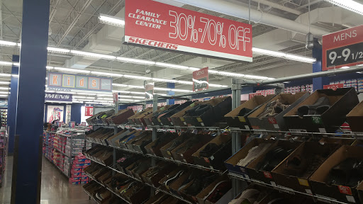 Shoe Store «SKECHERS Factory Outlet», reviews and photos, 719 Thompson Ln, Nashville, TN 37204, USA