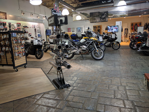 Harley-Davidson Dealer «Harley-Davidson Louisville», reviews and photos, 1700 Arthur St, Louisville, KY 40208, USA