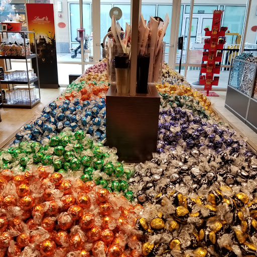 Chocolate Shop «Lindt», reviews and photos, 18 Lightcap Rd #1029, Pottstown, PA 19464, USA