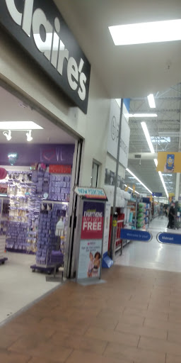 Department Store «Walmart Supercenter», reviews and photos, 350 Robert Smalls Pkwy, Beaufort, SC 29906, USA