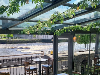 The Curragower Bar and Restaurant| Limerick