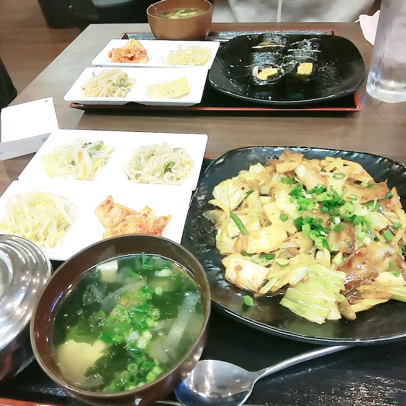 韓国料理 スッカラチョッカラ 三ノ宮店