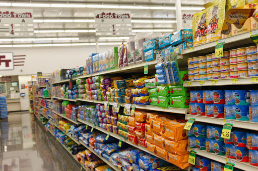 Grocery Store «Food Town», reviews and photos, 302 N Main St, Highlands, TX 77562, USA