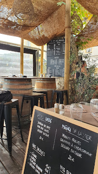 Atmosphère du Restaurant Le Bar Du Pecheur à Ajaccio - n°6