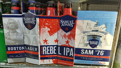 Liquor Store «Foremost Liquor Stores», reviews and photos, 178 S Broadway, Aurora, IL 60505, USA