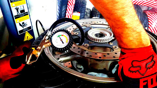 Motorcycle Repair Shop «Fache Motorcycles & Scooters sales-repairs shop», reviews and photos, 2051 NW 27th Ave, Miami, FL 33142, USA