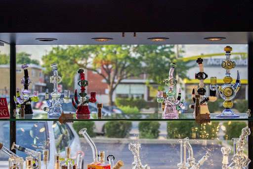 Tobacco Shop «Smoke Shop Guys», reviews and photos, 4843 Dempster St, Skokie, IL 60077, USA