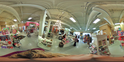 Gift Shop «The Pink Chalet», reviews and photos, 8031 Turkey Lake Rd #400, Orlando, FL 32819, USA