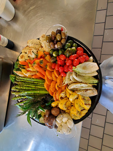 Caterer «Two Unique Catering», reviews and photos, 4303 Delemere Ct, Royal Oak, MI 48073, USA