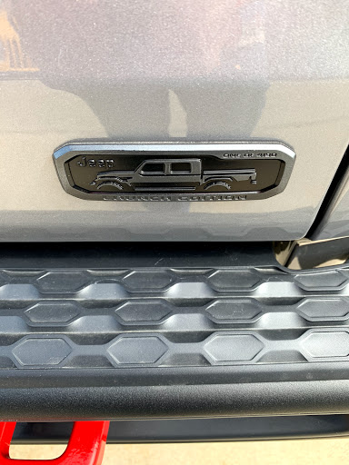 Jeep Dealer «Fields Chrysler Jeep Dodge RAM Glenview», reviews and photos, 2800 Patriot Blvd, Glenview, IL 60026, USA