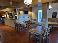 Atmosphère du Restaurant Le bar à raclettes à La Bresse - n°3