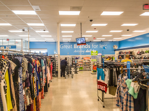 Clothing Store «Ross Dress for Less», reviews and photos, 2805 Plainfield Rd, Joliet, IL 60435, USA