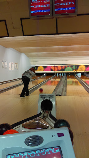 Bowling Alley «Wedgewood Lanes Inc», reviews and photos, 1741 S Raccoon Rd, Youngstown, OH 44515, USA