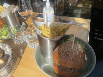 Hamburger du Restaurant français L'INSPIRATION à Paris - n°14