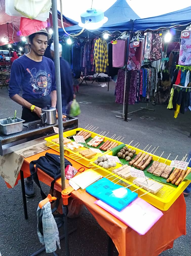 Pasar Malam Tikam Batu Di Bandar Sungai Petani