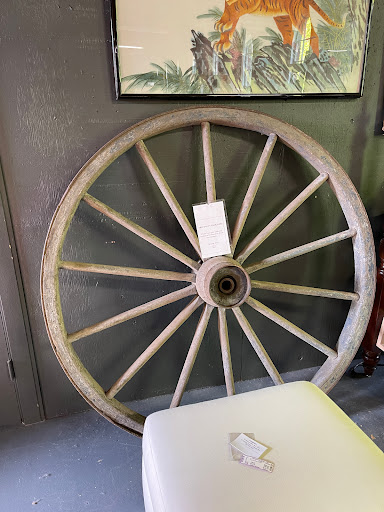 Consignment Shop «Consignment Gallery at 56», reviews and photos, 56 Sterling St, Clinton, MA 01510, USA