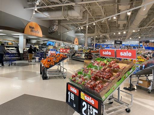 Grocery Store «Meijer», reviews and photos, 13000 Middlebelt Rd, Livonia, MI 48150, USA