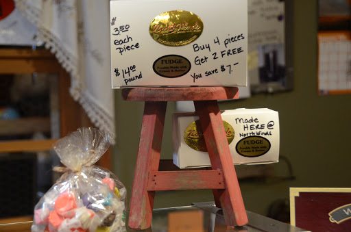 Gift Shop «Northwinds JUNK POST», reviews and photos, 321 Fond Du Lac Ave, Eden, WI 53019, USA