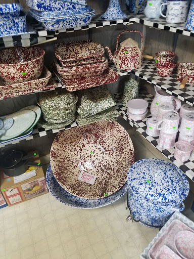 General Store «Muddy Pond General Store», reviews and photos, 3608 Muddy Pond Rd, Monterey, TN 38574, USA