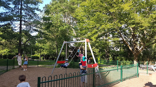 attractions Parc De La Mairie Fontenay-le-Fleury