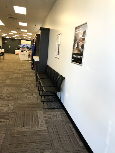 Cell Phone Store «Verizon Authorized Retailer - A Wireless», reviews and photos, 1 Rte 37 W #101, Toms River, NJ 08753, USA