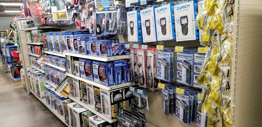 Hardware Store «Harbor Freight Tools», reviews and photos, 22330 S Sterling Blvd STE 101, Sterling, VA 20164, USA