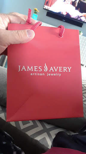 Jewelry Store «James Avery Jewelry», reviews and photos, 190 E Stacy Rd #510, Allen, TX 75002, USA