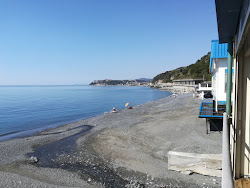 Photo de Spiaggia di Vesima partiellement zone de villégiature