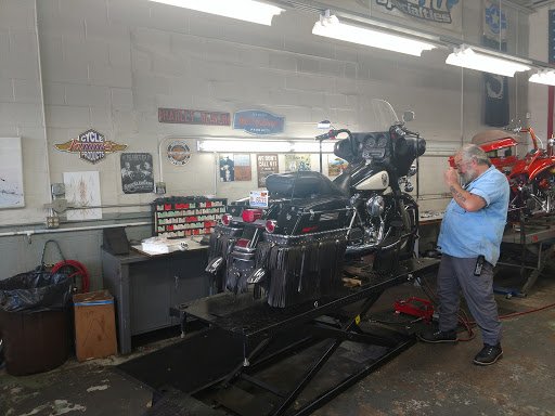 Motorcycle Repair Shop «South Side Motorcycle Company», reviews and photos, 13341 SW Hwy Ste D, Orland Park, IL 60462, USA