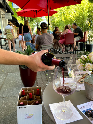 Winery «Stephen & Walker Winery», reviews and photos, 243 Healdsburg Ave, Healdsburg, CA 95448, USA