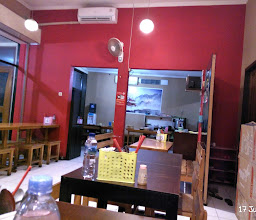 Tomodachi sushi (Japanese Food) photo