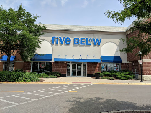 Variety Store «Five Below», reviews and photos, 1468 E Golf Rd, Schaumburg, IL 60173, USA