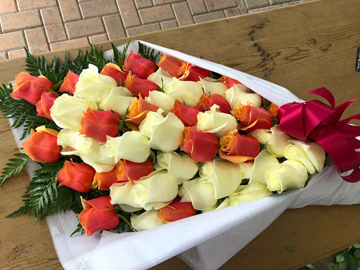 Florist «Roses Just Because/Hub Florist Of Lutz», reviews and photos, 18721 N Dale Mabry Hwy, Lutz, FL 33548, USA