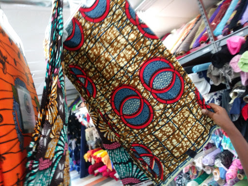 Fabric Store «A to Z Fabrics», reviews and photos, 3999 NW 19th St, Lauderdale Lakes, FL 33311, USA