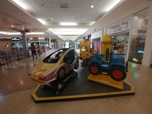 Shopping Mall «Eastland Center», reviews and photos, 18000 Vernier Rd, Harper Woods, MI 48225, USA