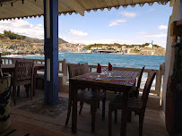 Atmosphère du Restaurant Le Poisson Rouge à Port-Vendres - n°2