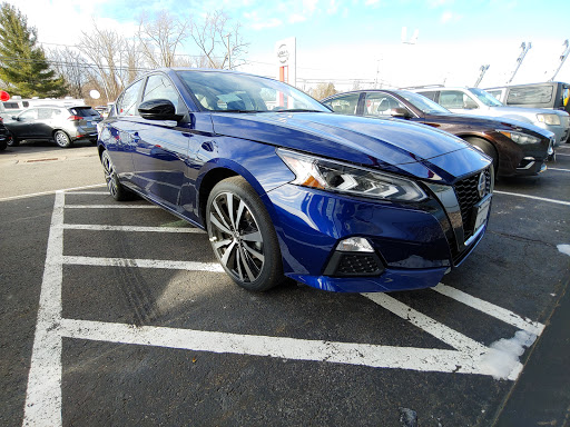 Nissan Dealer «DeCormier Nissan», reviews and photos, 30 Tolland Turnpike, Manchester, CT 06040, USA