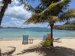 Foto av Coki beach och bosättningen
