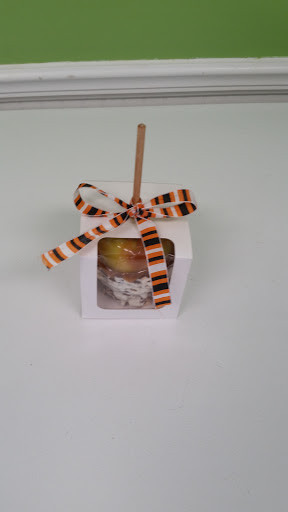 Ice Cream Shop «Juniors cafe & creamery», reviews and photos, 8233 S State Rd, Goodrich, MI 48438, USA