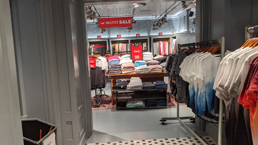 Clothing Store «Hollister Co.», reviews and photos, 19575 Biscayne Blvd #1335, Aventura, FL 33180, USA