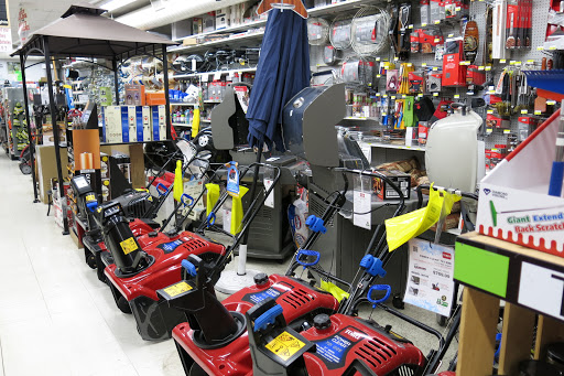 Hardware Store «Village Ace Hardware Inc», reviews and photos, 6240 N Port Washington Rd, Glendale, WI 53217, USA