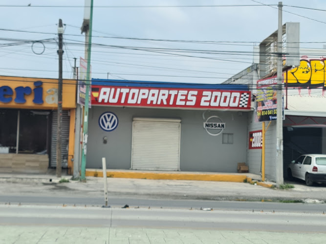 AUTOPARTES 2000