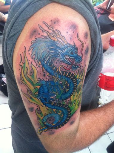 Tattoo Shop «Island Tattoo & Piercings», reviews and photos, 6600 Manatee Ave W, Bradenton, FL 34209, USA