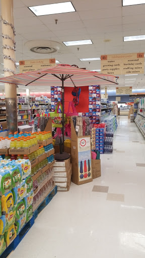 Grocery Store «Winn-Dixie», reviews and photos, 5400 Tchoupitoulas St, New Orleans, LA 70115, USA