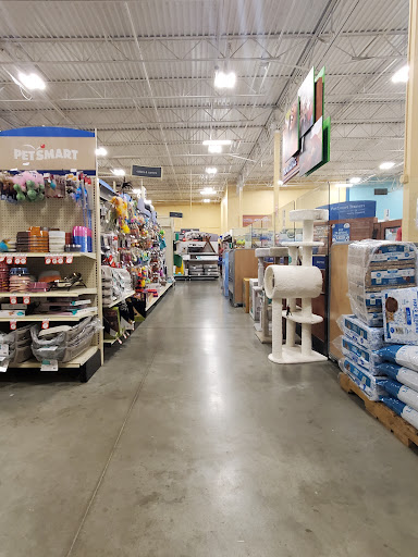 Pet Supply Store «PetSmart», reviews and photos, 2784 Wilma Rudolph Blvd, Clarksville, TN 37040, USA
