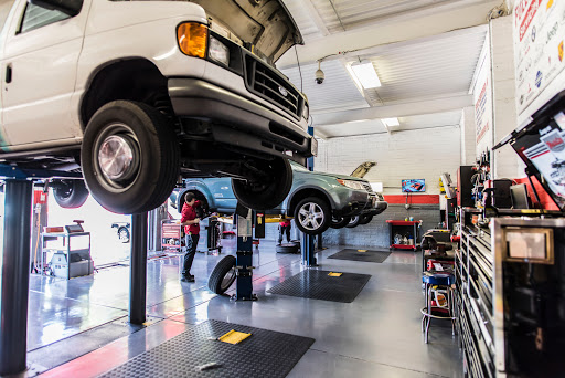 Auto Repair Shop «Foothill Smog & Auto Repair», reviews and photos, 2220 E Foothill Blvd, Pasadena, CA 91107, USA